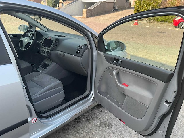 Volkswagen - 2006 - golf plus - 1.4 fsi bns line - personenauto (96-sl-ff) - afbeelding 5 van  27