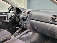 Volkswagen - 2006 - jetta - 1.6 fsi comfortline - 45-tj-zb - afbeelding 2 van  21