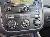 Volkswagen - 2006 - jetta - 1.6 fsi comfortline - 45-tj-zb - afbeelding 8 van  21