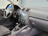 Volkswagen - 2006 - jetta - 1.6 fsi comfortline - 45-tj-zb - afbeelding 21 van  21