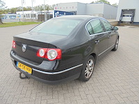 Volkswagen - 2006 - passat - 2.0 fsi comfortline - 54-sk-hh - afbeelding 4 van  7