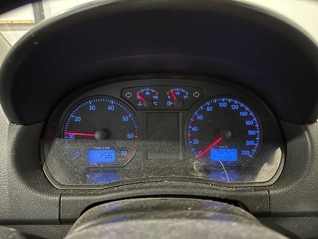 Volkswagen - 2006 - polo - 1.2-12v trendline 86-zkz-5 - afbeelding 5 van  16