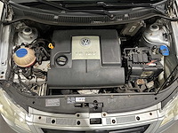 Volkswagen - 2006 - polo - 1.2-12v trendline 86-zkz-5 - afbeelding 7 van  16