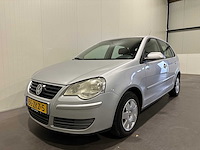 Volkswagen - 2006 - polo - 1.2-12v trendline 86-zkz-5
