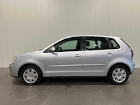 Volkswagen - 2006 - polo - 1.2-12v trendline 86-zkz-5 - afbeelding 9 van  16