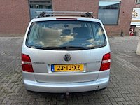 Volkswagen - 2006 - touran - 1.6-16v fsi 7 persoons - personenauto - afbeelding 10 van  15