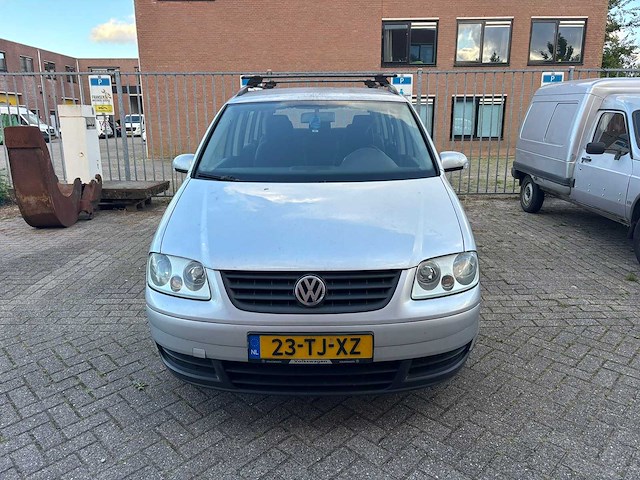 Volkswagen - 2006 - touran - 1.6-16v fsi 7 persoons - personenauto - afbeelding 14 van  15