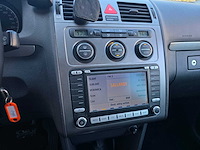 Volkswagen - 2007 - touran - 1.4 tsi highl. bns - 35-nrs-1 - afbeelding 4 van  16