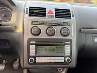 Volkswagen - 2007 - touran - 1.4 tsi trendline - personenauto - afbeelding 6 van  31