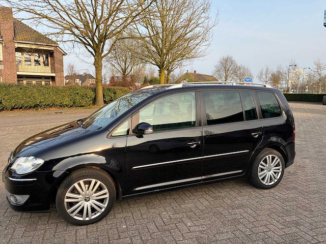 Volkswagen - 2007 - touran - 1.4 tsi trendline - personenauto - afbeelding 12 van  31
