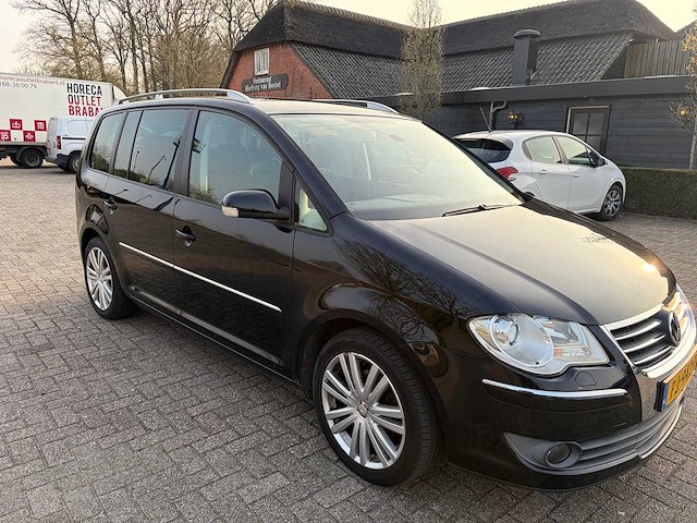 Volkswagen - 2007 - touran - 1.4 tsi trendline - personenauto - afbeelding 25 van  31