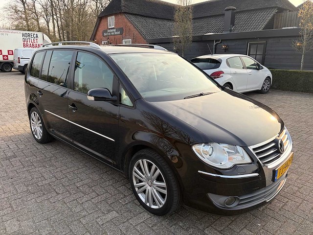 Volkswagen - 2007 - touran - 1.4 tsi trendline - personenauto - afbeelding 28 van  31