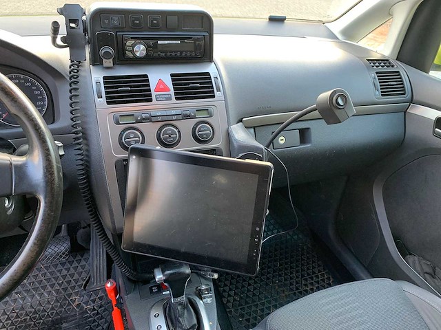 Volkswagen - 2007 - touran - 2.0 tdi highline - 77-zb-jk - afbeelding 6 van  20