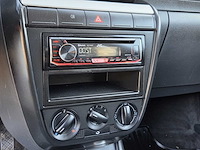 Volkswagen - 2008 - fox - 1.2 trendline - 33-hbl-3 - afbeelding 7 van  20