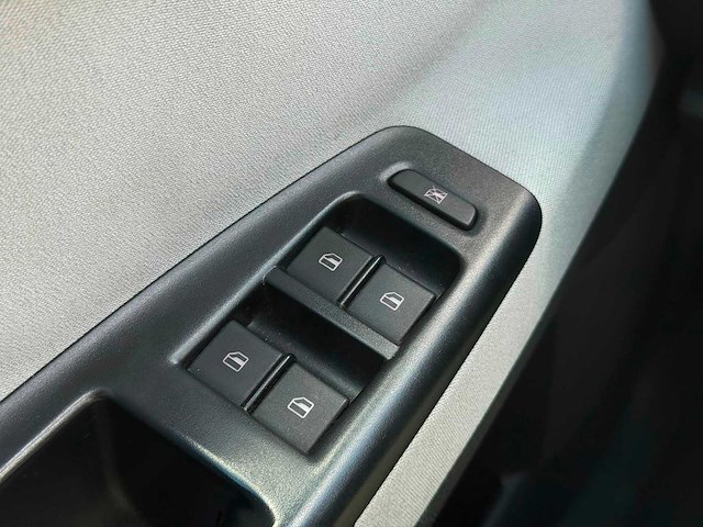 Volkswagen - 2008 - polo - 1.4-16v cross - personenauto - 09-xvn-5 - afbeelding 15 van  15