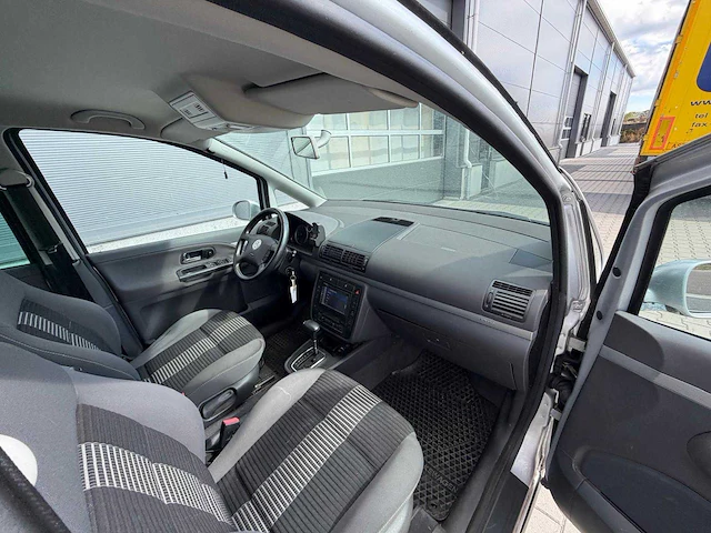 Volkswagen - 2008 - sharan - 1.9 tdi trendline - personenauto - afbeelding 6 van  26