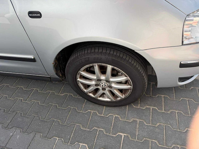 Volkswagen - 2008 - sharan - 1.9 tdi trendline - personenauto - afbeelding 11 van  26