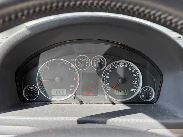 Volkswagen - 2008 - sharan - 1.9 tdi trendline - personenauto - afbeelding 17 van  26