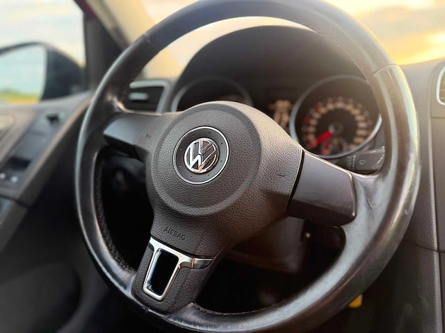 Volkswagen - 2009 - golf - 1.4 tsi trendline - 63-kds-6 - afbeelding 2 van  12