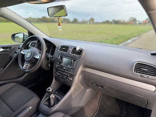 Volkswagen - 2009 - golf - 1.6 comfortline - 9-kzn-68 - afbeelding 12 van  12