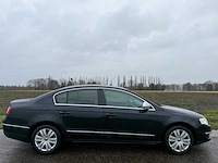 Volkswagen - 2009 - passat - 1.4 tsi highl. bluem - personenauto - afbeelding 14 van  17