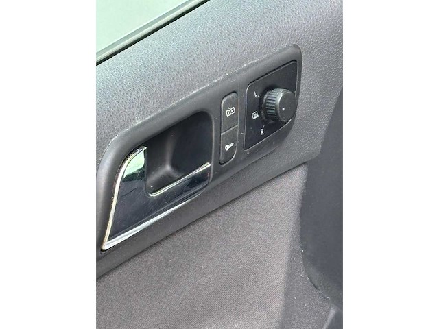 Volkswagen - 2009 - polo - 1.4-16v comfortline - 02-jhp-2 - personenauto - afbeelding 10 van  20