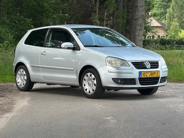 Volkswagen - 2009 - polo - 1.4-16v comfortline - 02-jhp-2 - personenauto - afbeelding 13 van  19