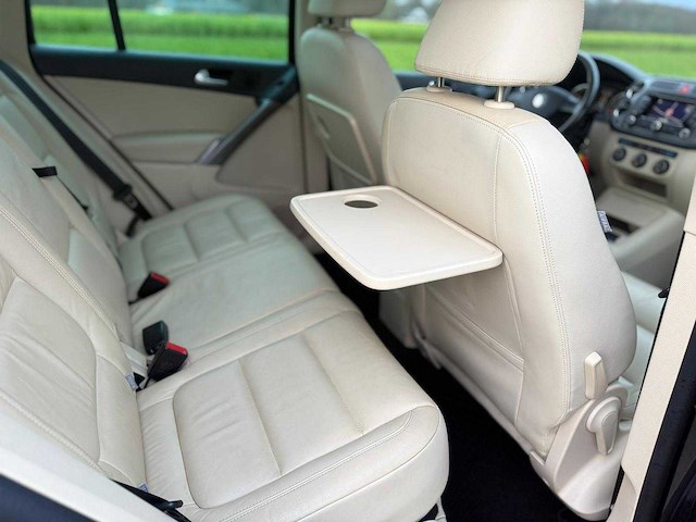 Volkswagen - 2009 - tiguan - 1.4 tsi sport&style - 41-jxz-2 - afbeelding 7 van  17
