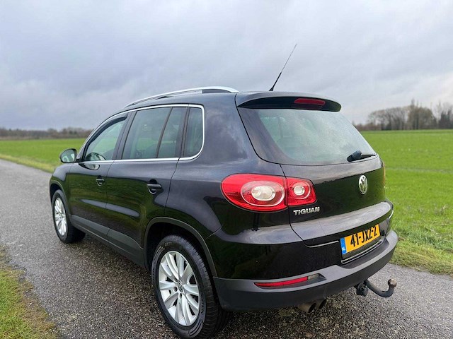 Volkswagen - 2009 - tiguan - 1.4 tsi sport&style - 41-jxz-2 - afbeelding 15 van  17