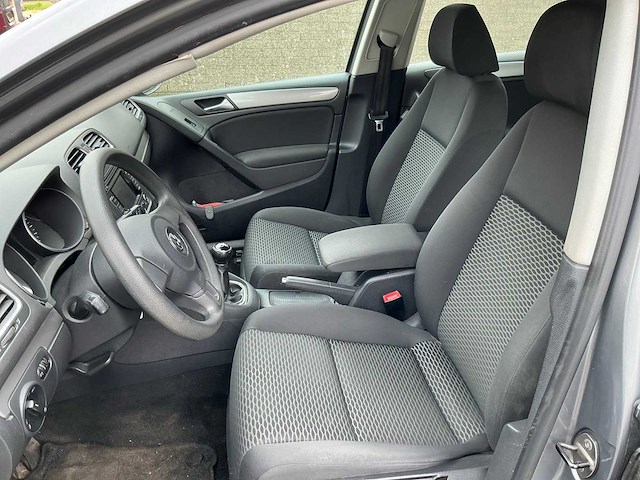 Volkswagen - 2010 - golf - 1.2 tsi tour - personenauto (14-lvj-7) - afbeelding 5 van  19
