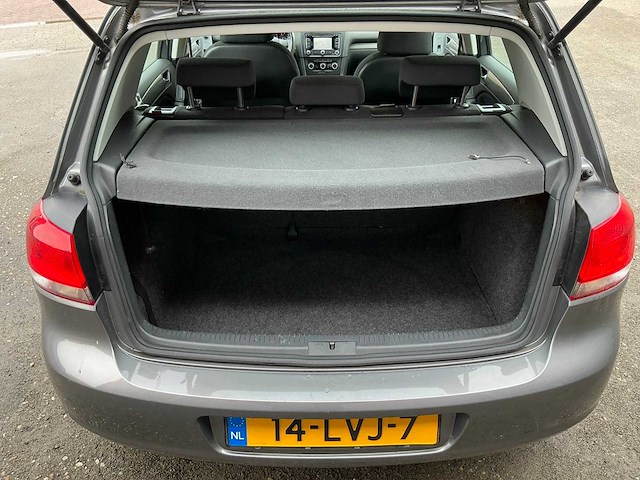 Volkswagen - 2010 - golf - 1.2 tsi tour - personenauto (14-lvj-7) - afbeelding 7 van  19