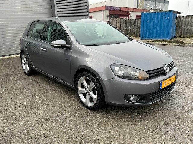 Volkswagen - 2010 - golf - 1.2 tsi tour - personenauto (14-lvj-7) - afbeelding 13 van  19