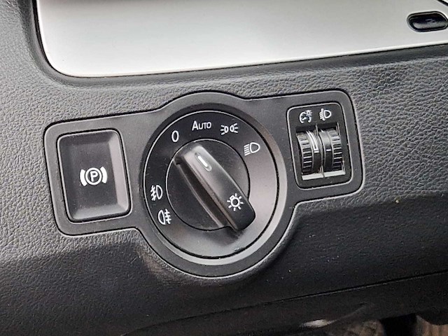 Volkswagen - 2010 - passat variant - 1.4 tsi comfl bluem - 65-lbt-3 - afbeelding 9 van  24