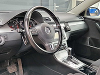 Volkswagen - 2010 - passat variant - 1.4 tsi comfl bluem - 65-lbt-3 - afbeelding 2 van  24