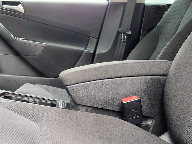 Volkswagen - 2010 - passat variant - 1.4 tsi comfl bluem - 65-lbt-3 - afbeelding 11 van  16