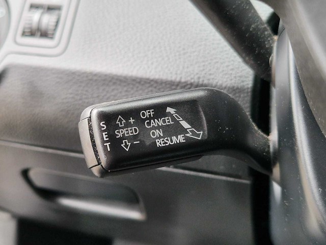 Volkswagen - 2010 - passat variant - 1.4 tsi comfl bluem - 65-lbt-3 - afbeelding 4 van  13