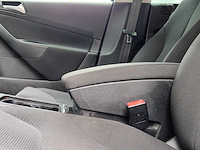 Volkswagen - 2010 - passat variant - 1.4 tsi comfl bluem - 65-lbt-3 - afbeelding 8 van  13
