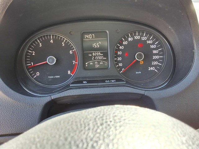 Volkswagen - 2010 - polo - 1.4-16v highline - personenauto - afbeelding 8 van  19