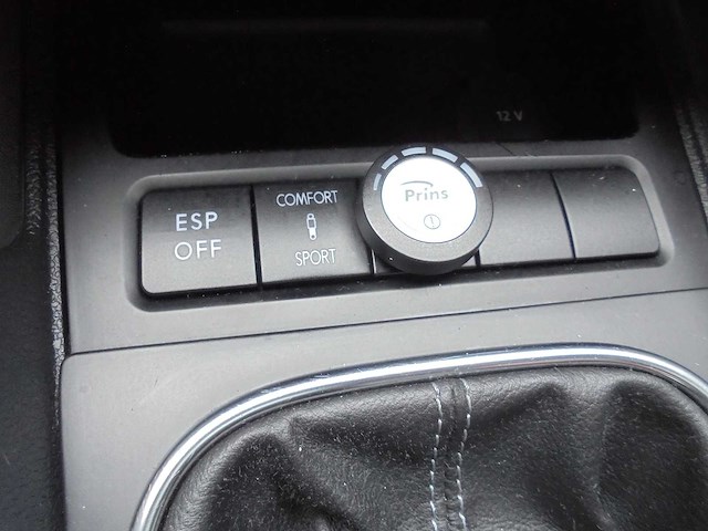 Volkswagen - 2010 - scirocco - 2.0 tsi highl. plus - 7-xsj-01 - afbeelding 2 van  24