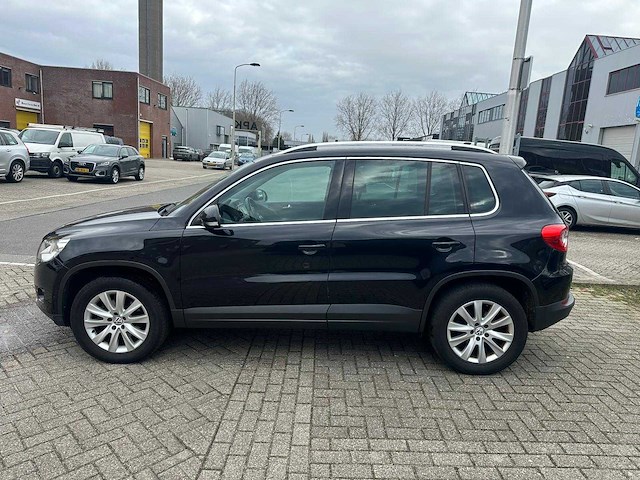 Volkswagen - 2010 - tiguan - 2.0 tsi sport- automaat - personenauto - afbeelding 12 van  19