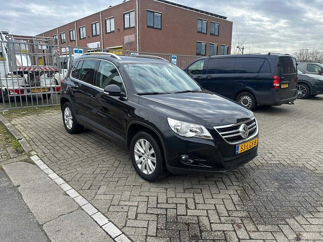 Volkswagen - 2010 - tiguan - 2.0 tsi sport- automaat - personenauto - afbeelding 17 van  19