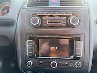 Volkswagen - 2010 - touran - 1.2 tsi comfl. bluem - 01-ngn-4 - afbeelding 3 van  15