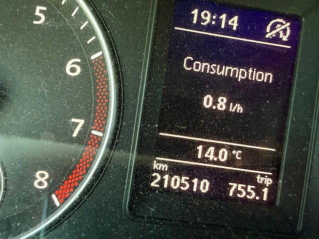 Volkswagen - 2010 - touran - 1.2 tsi comfl. bluem - 01-ngn-4 - afbeelding 15 van  15