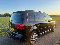 Volkswagen - 2010 - touran - 1.2 tsi comfl. bluem - 01-ngn-4 - afbeelding 7 van  15