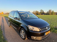 Volkswagen - 2010 - touran - 1.2 tsi comfl. bluem - 01-ngn-4 - afbeelding 9 van  15