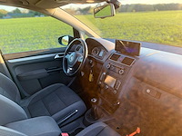 Volkswagen - 2010 - touran - 1.2 tsi comfl. bluem - 01-ngn-4 - afbeelding 13 van  15