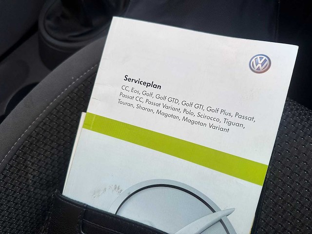 Volkswagen - 2010 - touran - 1.2 tsi comfl. bluem - 01-ngn-4 - afbeelding 3 van  13