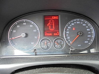 Volkswagen - 2010 - touran - 1.4 tsi trendline - 02-ksz-5 - afbeelding 4 van  16