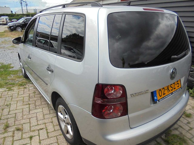 Volkswagen - 2010 - touran - 1.4 tsi trendline - 02-ksz-5 - afbeelding 11 van  16