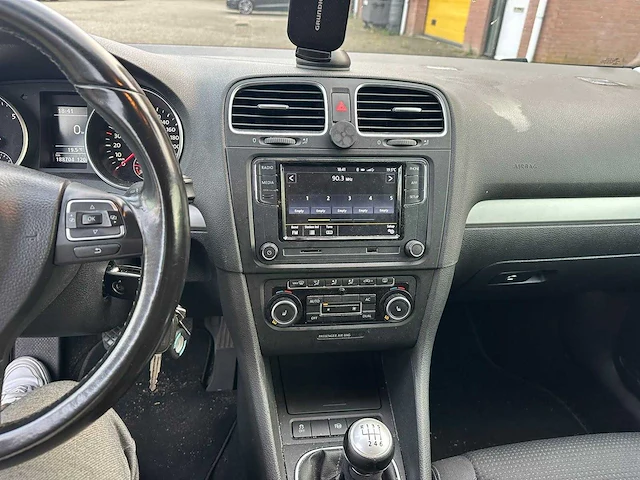 Volkswagen - 2011 - golf - 1.2 tsi trendl.bluem - personenauto - afbeelding 14 van  30